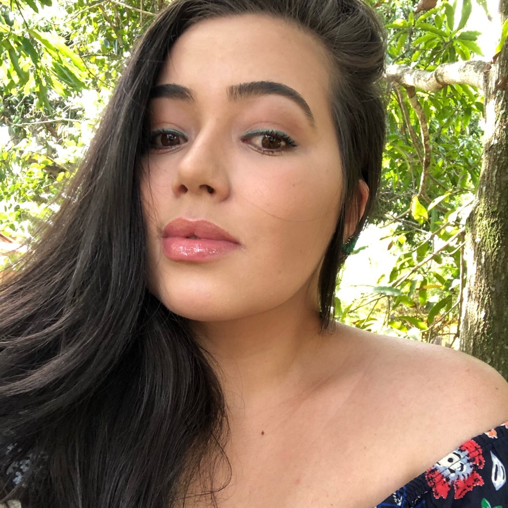 Meet your Posher, Ludymylla